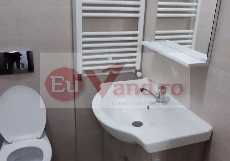 De inchiriat apartament 1 camera, zona centrala - Poză 2