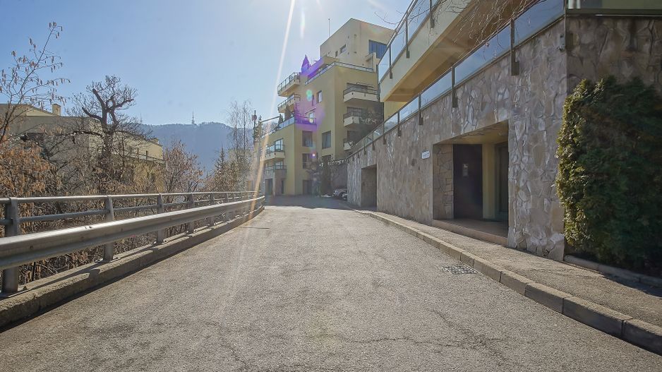 2 CAMERE 81 MP | DOUA BAI, TERASA SI BOXA | BELLEVUE DRUMUL POIENII - Poză 18