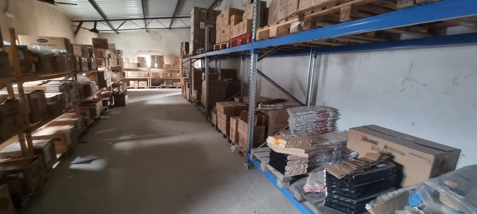 Hala industriala, teren 1472 mp,  Episcopia, 179 500 E . Comision 0 - Poză 6