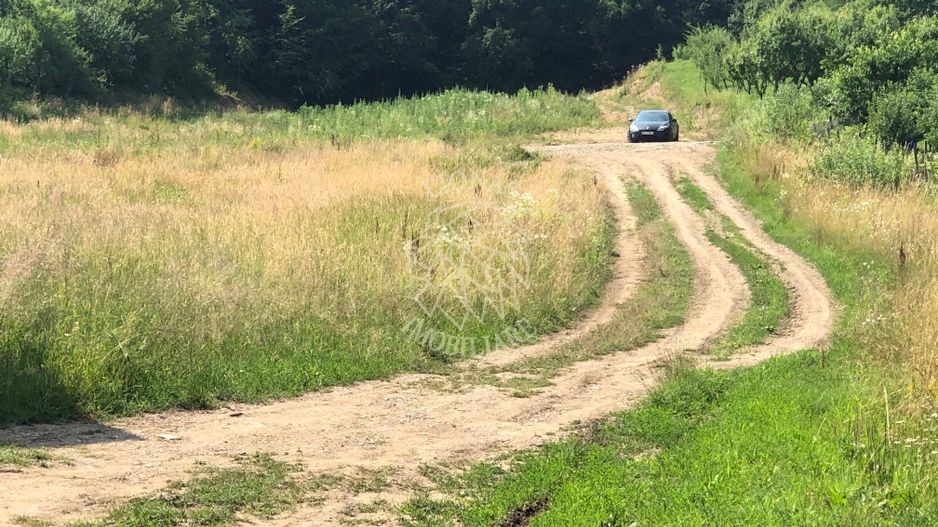 Teren intravilan 1800 mp-parcelabil-panoramic-Unirea - Poză 2