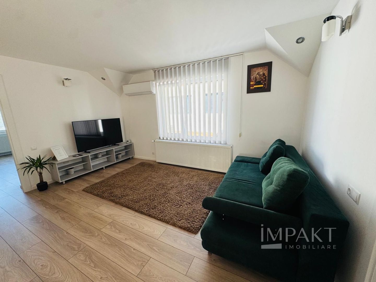 Inchiriere apartament cu 3 camere in Gruia! - Poză 4