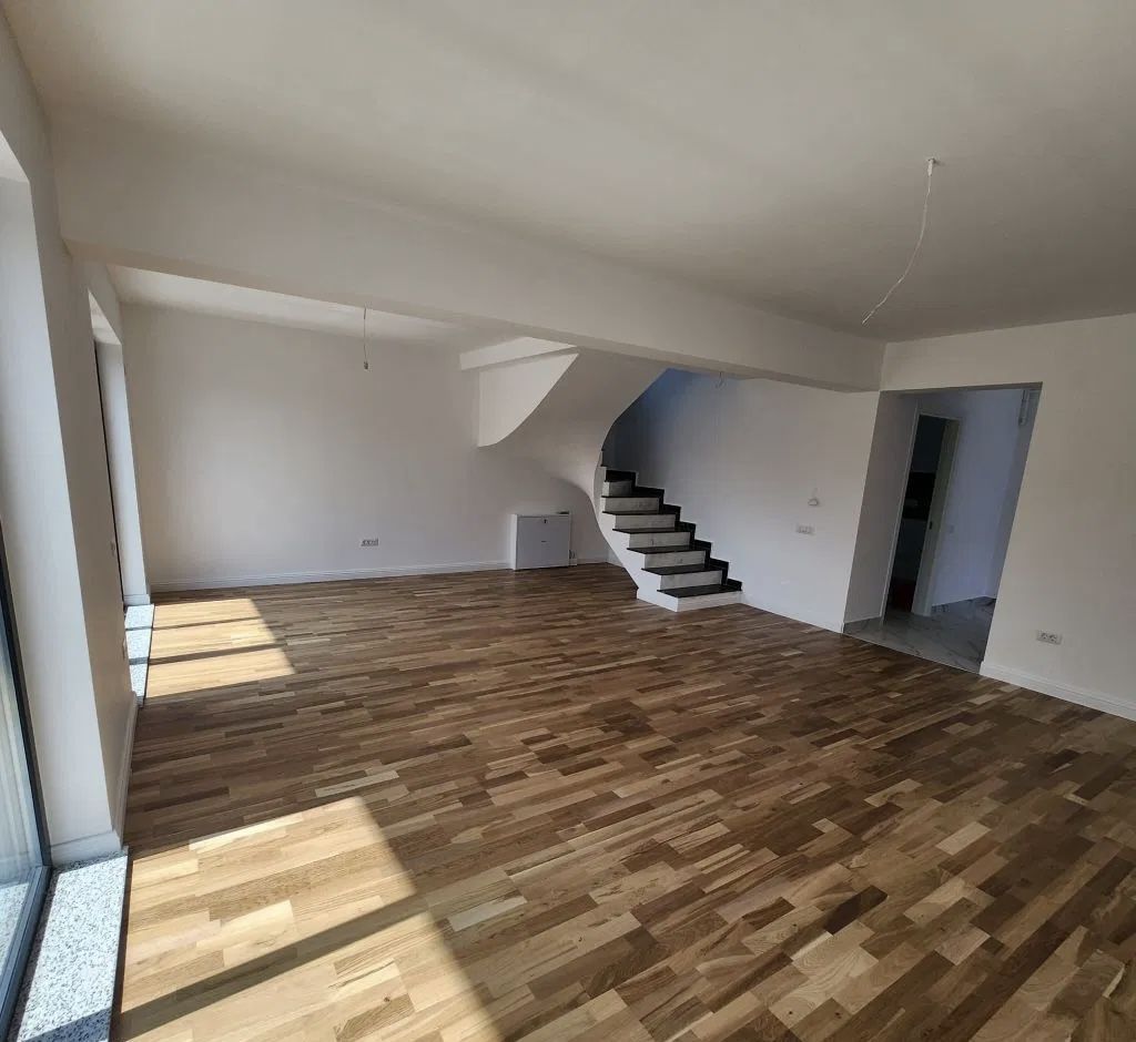 Vile tip Duplex Noi | Straulesti-Sisești | Parcare | Terasa - Poză 11