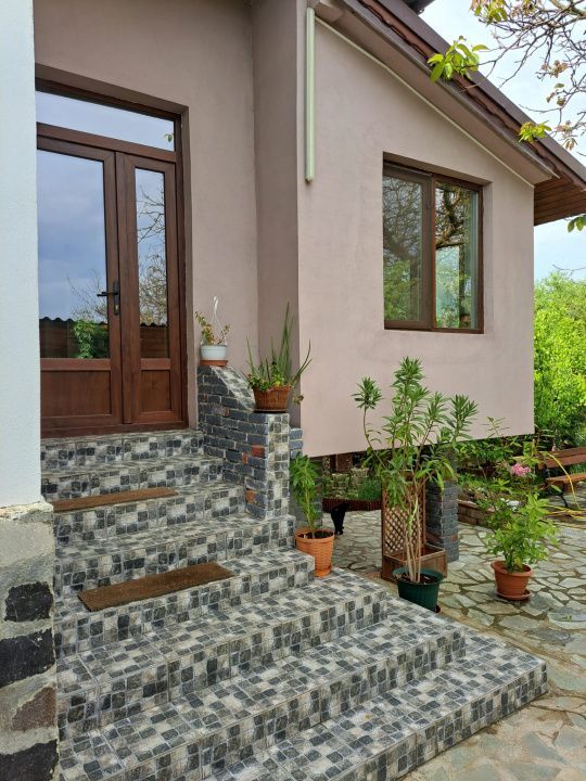 Proprietate de excepție în Lelești – la doar 8 km de Târgu Jiu - Poză 23