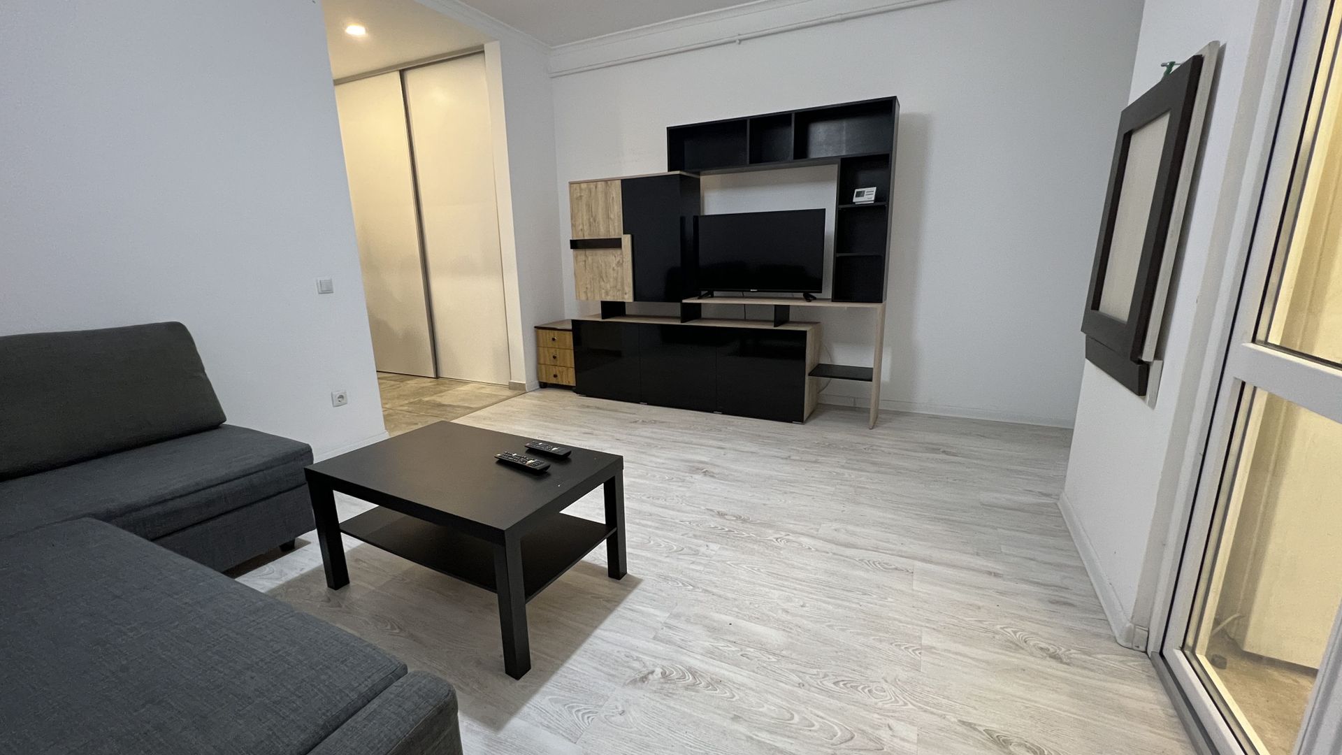 Garsoniera inchiriere Avangarde City, Militari Residence - Poză 3