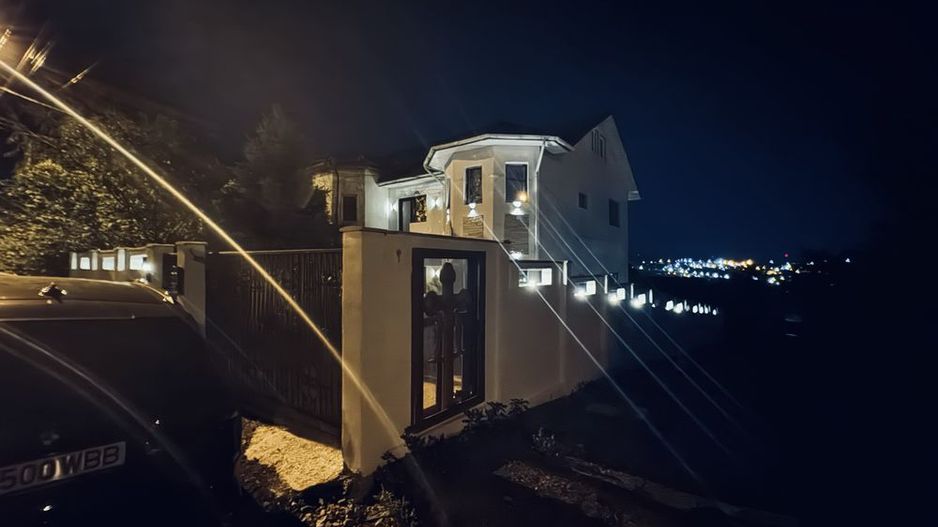 Vila Plopii fara sot, Bucium - Proprietar - Poză 2