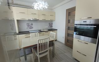 Apartament cu 3 camere de închiriat în Șelimbăr 75 mp + loc de parcare