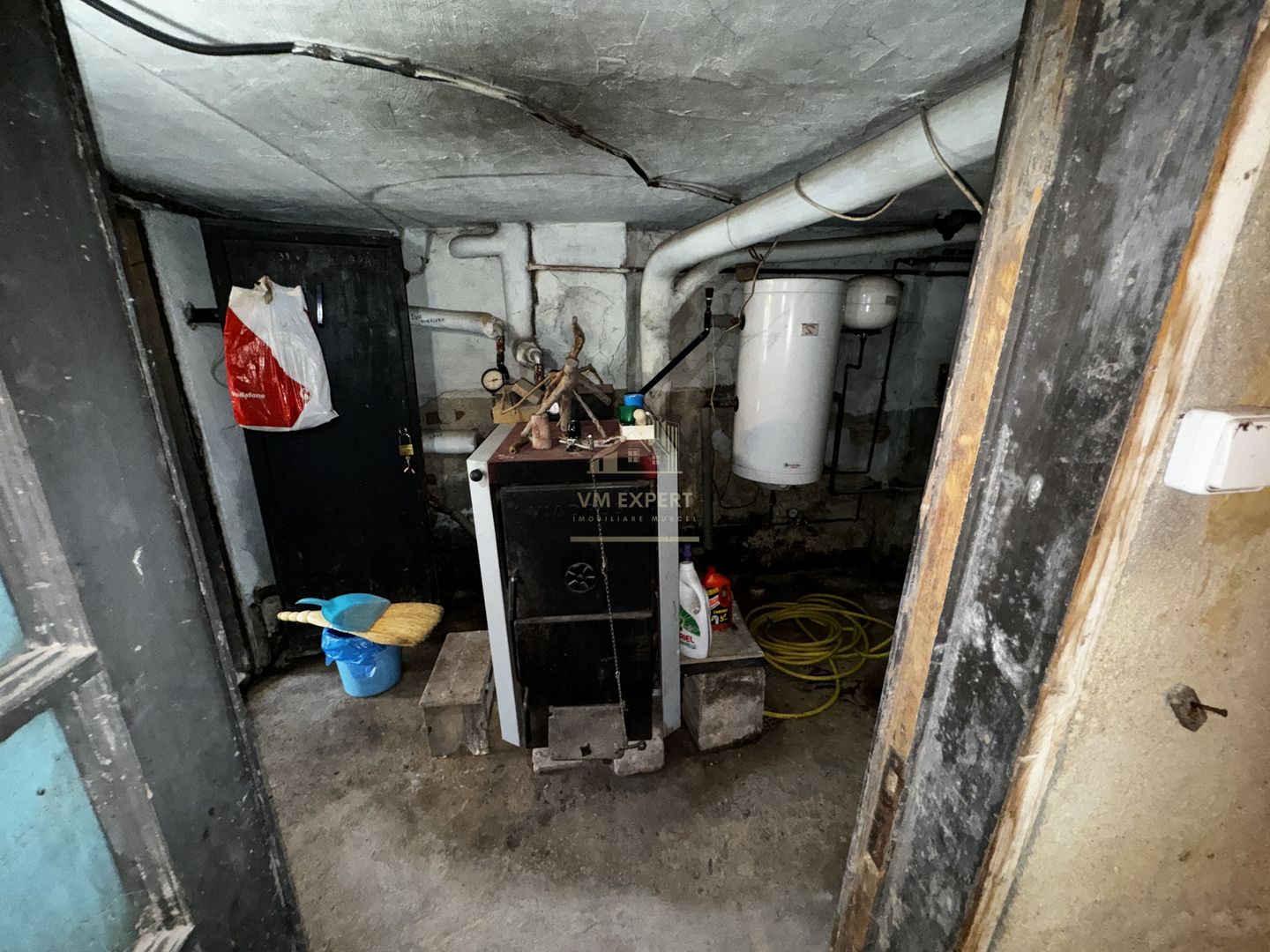 CASA 4 CAMERE CAMPULUNG, TEREN 3213 MP - Poză 23