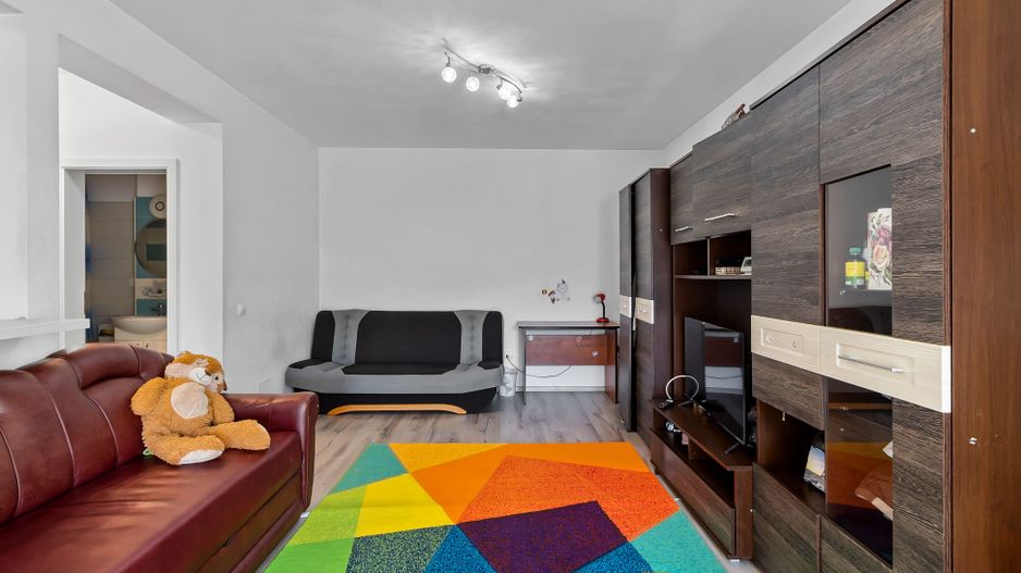 Apartament 2 camere de vânzare – Sanpetru, parter, curte proprie - Poză 2