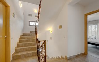 Vila de vanzare in Otopeni-central, zona linistita-Comision 0% - Poză 15