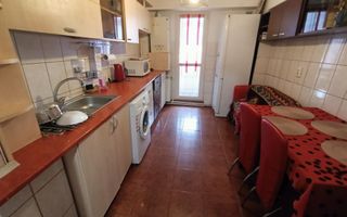 Apartament 4 camere, Micro 18 - Poză 2