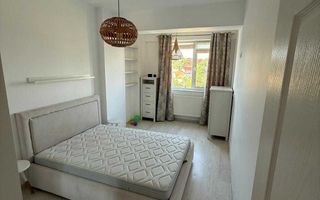 Apartament mobilat de închiriat pentru studenți UMF, 3 camere, Iași, zona Palas - Poză 3