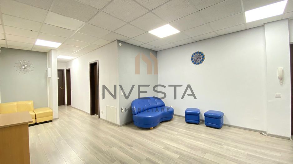Apartament cu 4 camere decomandat, parcare, etaj intermediar, Centru! - Poză 2