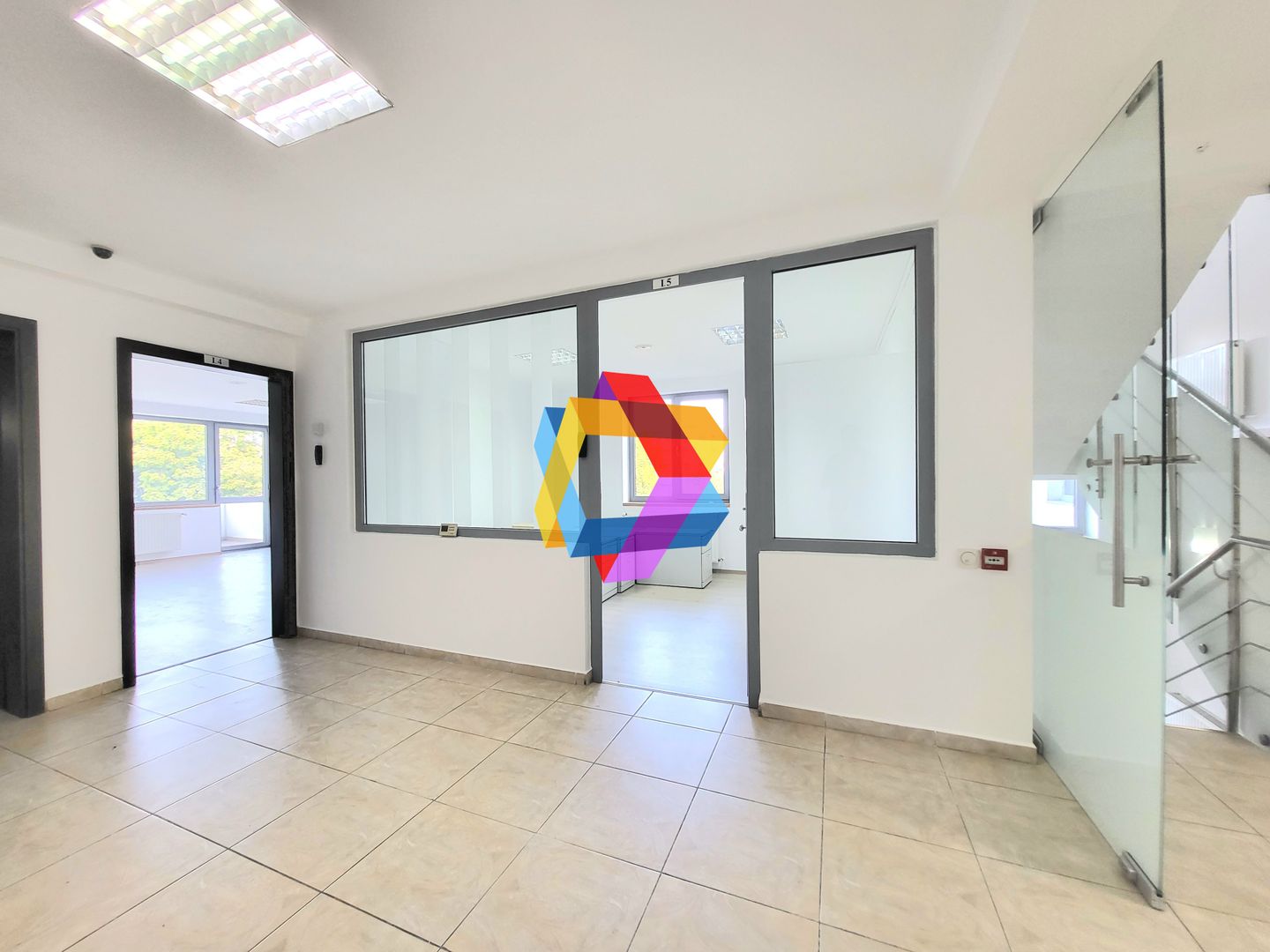 Spatiu de birouri la casa - 565 mp # plus-imo.ro - Poză 7