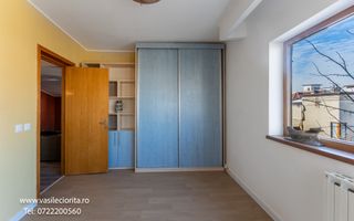 Apartament 3 camere str.Popa Nan,renovat 155000 eur - Poză 2