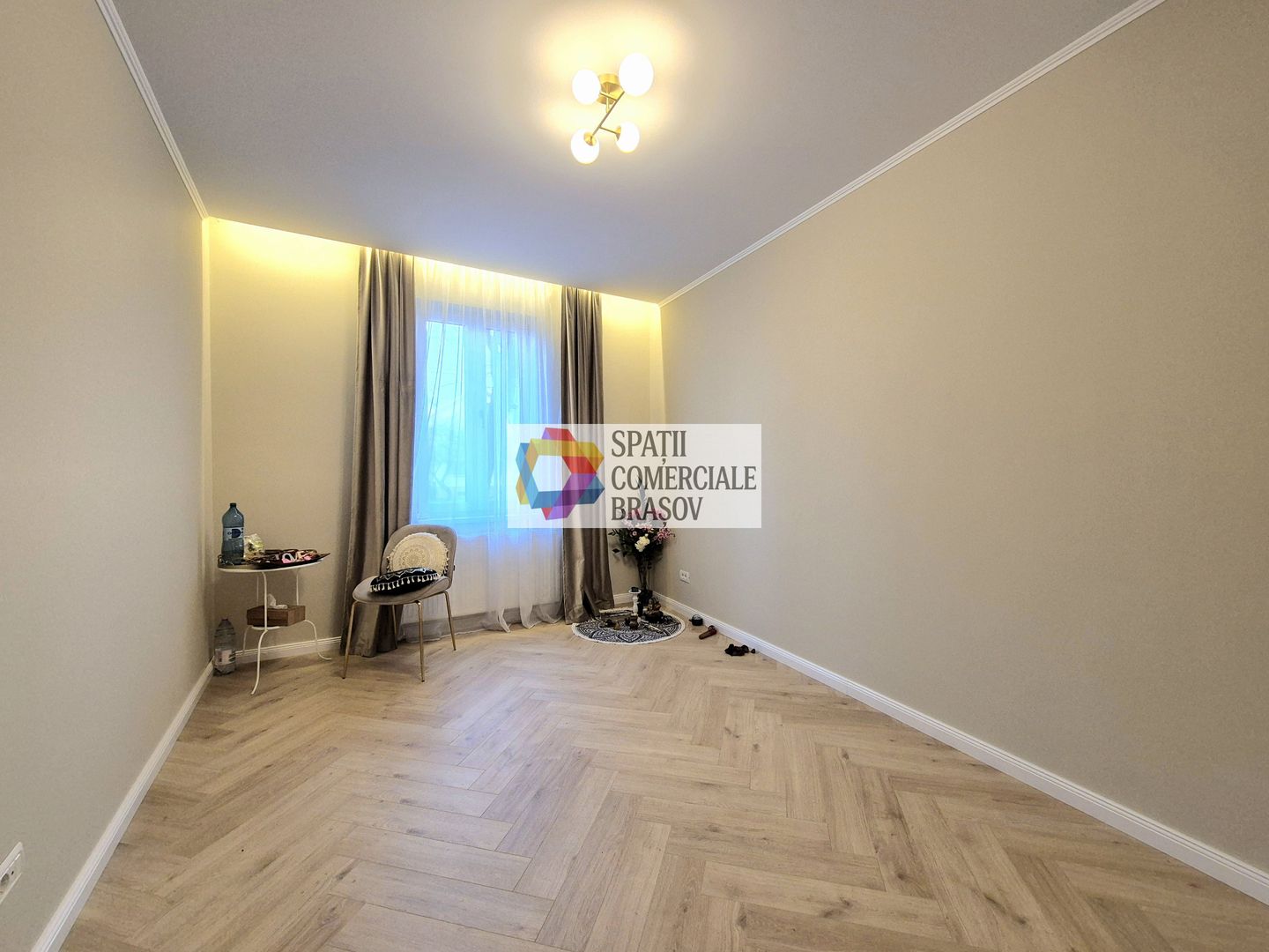 Spatiu de birouri la casa - 183 mp - Poză 9