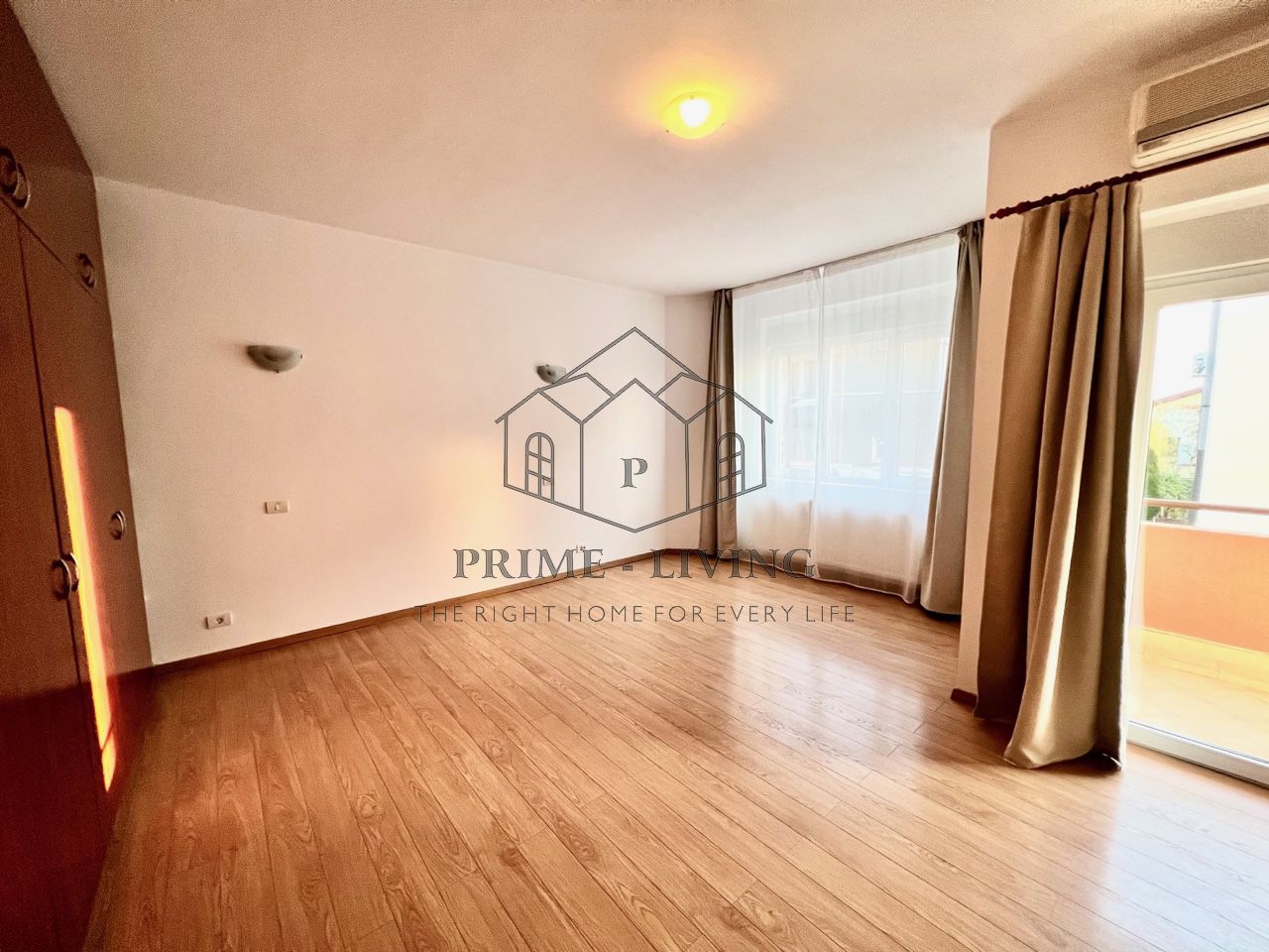 VILA CU 5 DORMITOARE LA INCHIRIERE IN COMPLEX REZIDENTIAL - Poză 18