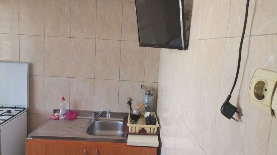 Vanzare apartament 2 camere, Frati Golesti, Gara - Poză 7