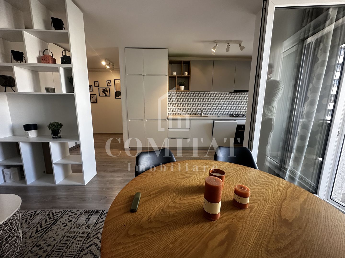 Apartament la cheie | Etaj intermediar | Zona BMW Floresti - Poză 11