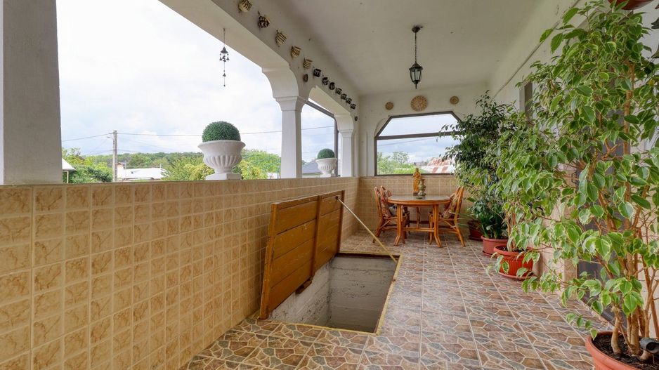 Casă boierească  de poveste- 7000 mp teren - Poză 9