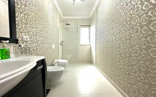 Vilă Spectaculoasă cu Piscină Privată, Dealuri Oradea, 460mp - Poză 16