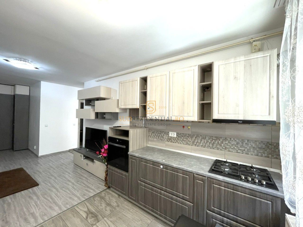 Apartament 2 camere de inchiriat, Cartierul Solar, finisaje premium - Poză 3