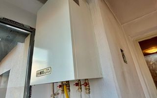 Etaj 1 Apartament 2 Camere Decomandat Podu Ros Fara Risc Lift - Poză 7