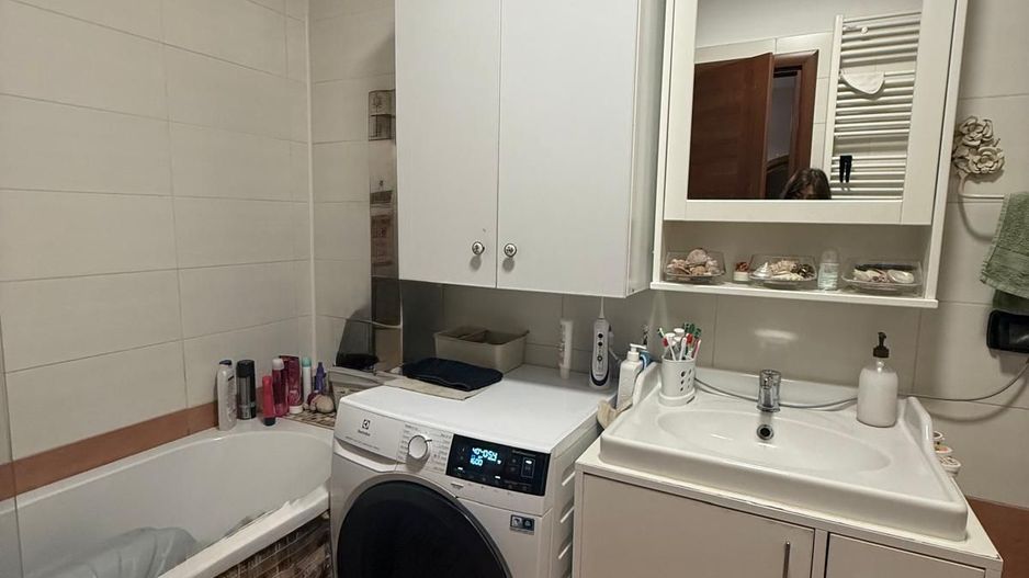 APARTAMENT 3 CAMERE ‖ CENTRALĂ PROPRIE ‖ LIFT ‖ VEDERE LIBERĂ ‖ ZONĂ CENTRALĂ - Poză 7