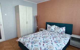 Inchiriez apartament 2 camere Tiglina 1.