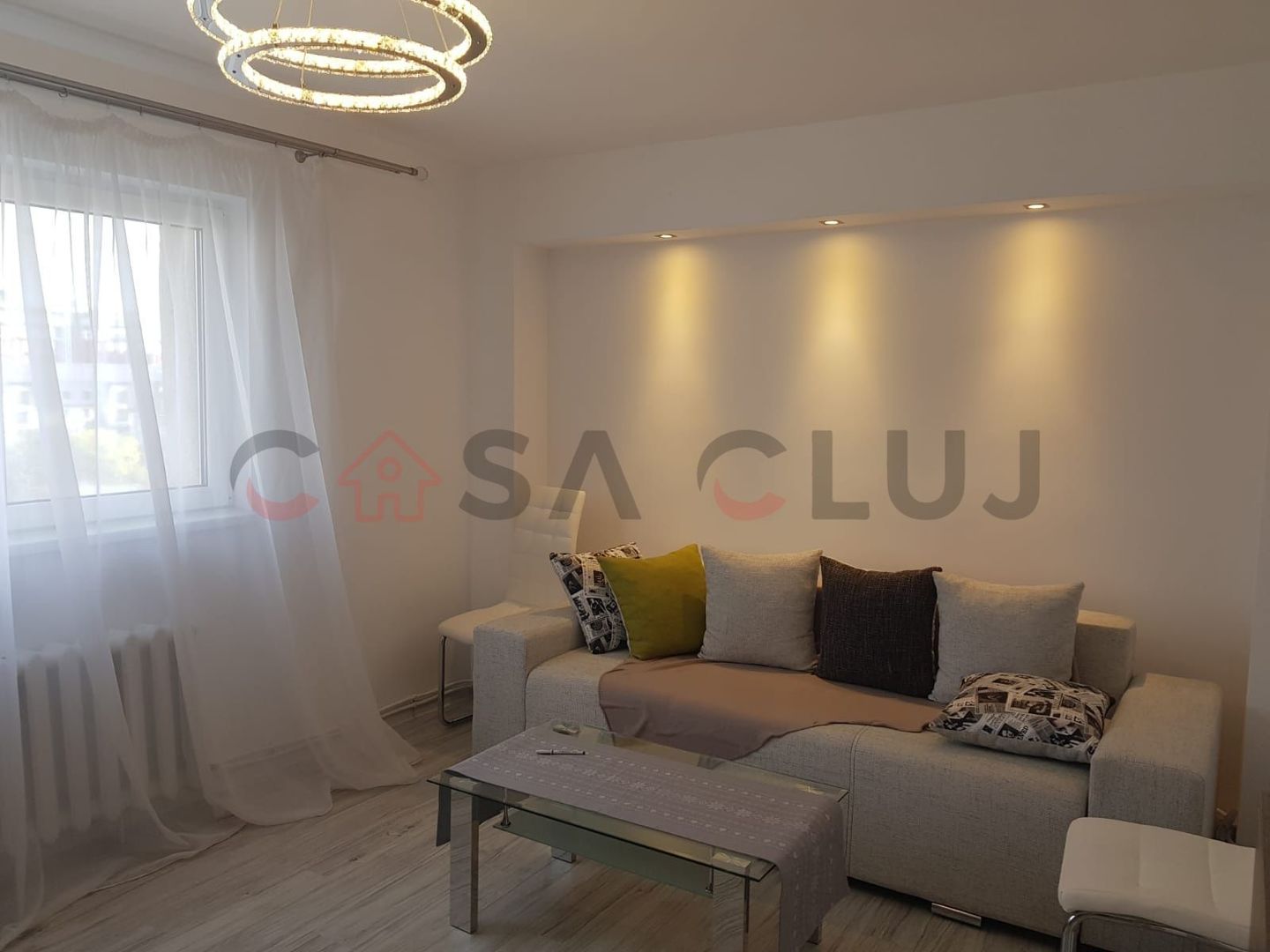 2 camere decomadate, etaj interemdiar, zona Fsega Iulius Mall - Poză 1