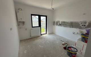 Casă Individuală 🏡 | Bragadiru | Parter + Mansardă | Curte 🌿 - Poză 9