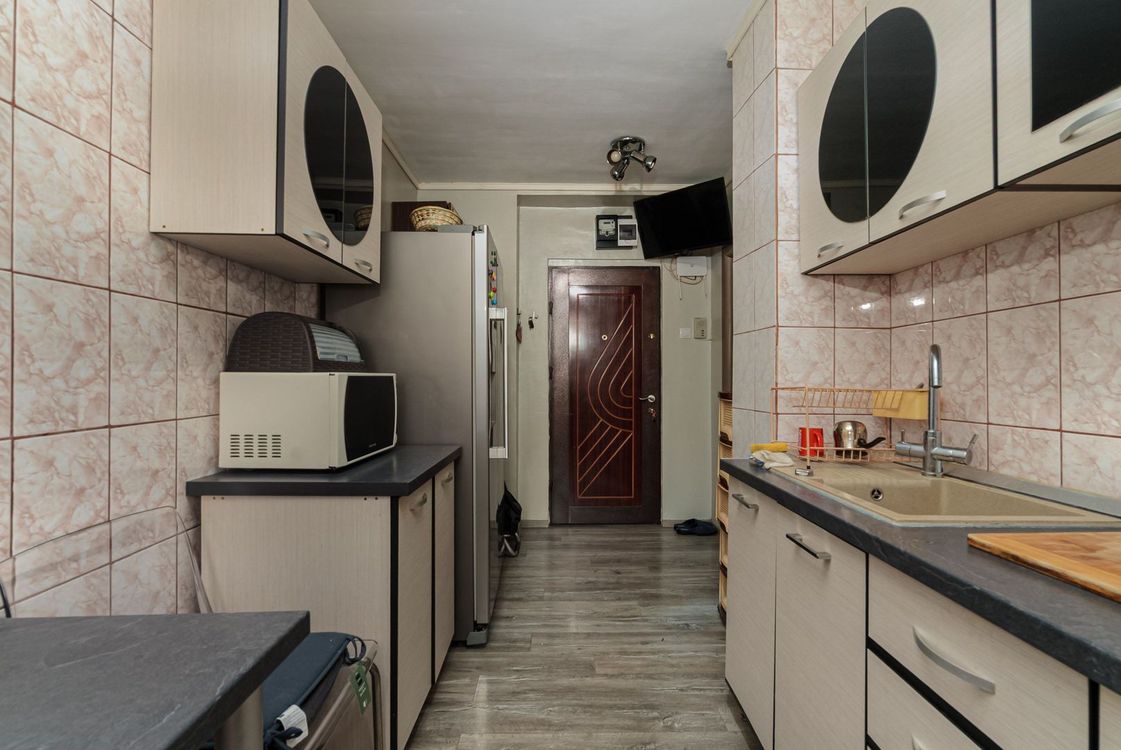 Apart 2 camere Titan 1 Decembrie vis-a-vis Auchan str Jean Steriadi - Poză 8