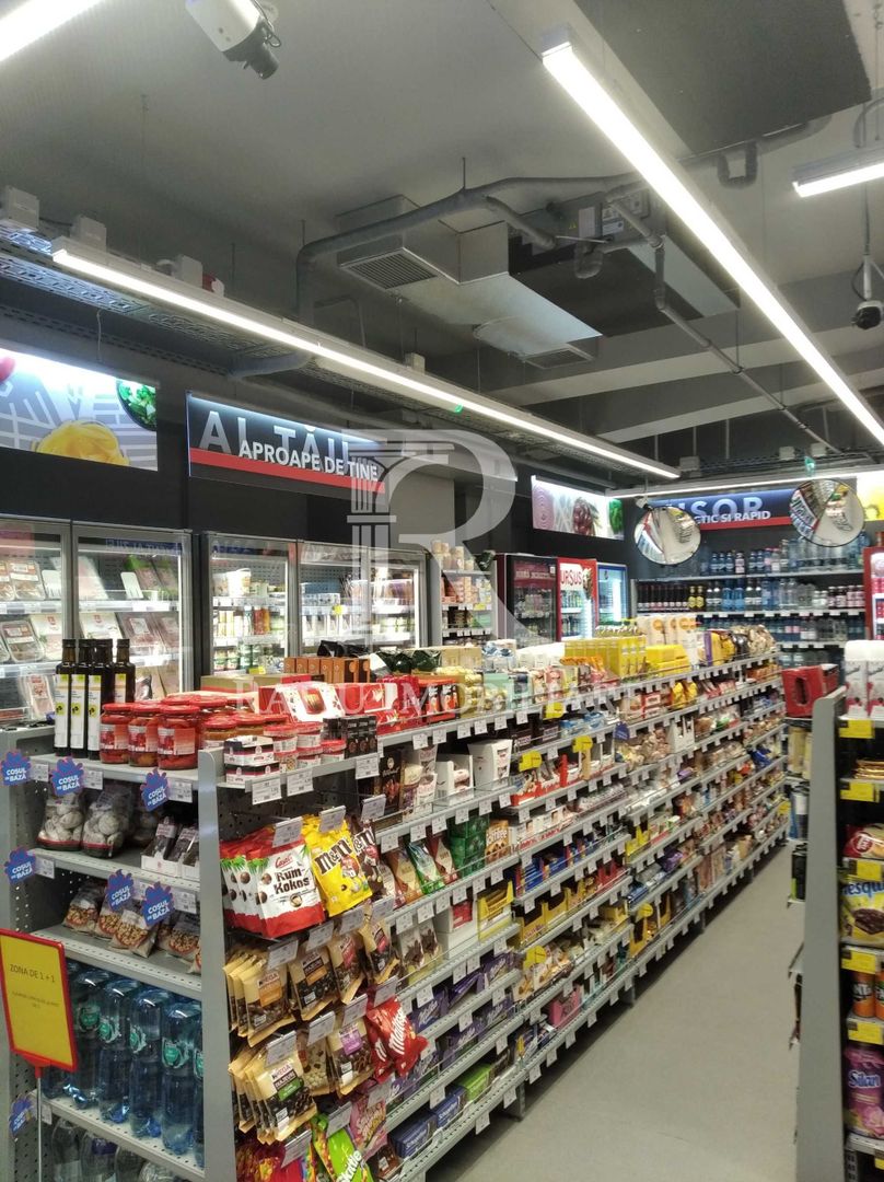 Spațiu comercial 90 mp | Pietonal Republicii | Oradea Ultracentral - Poză 2