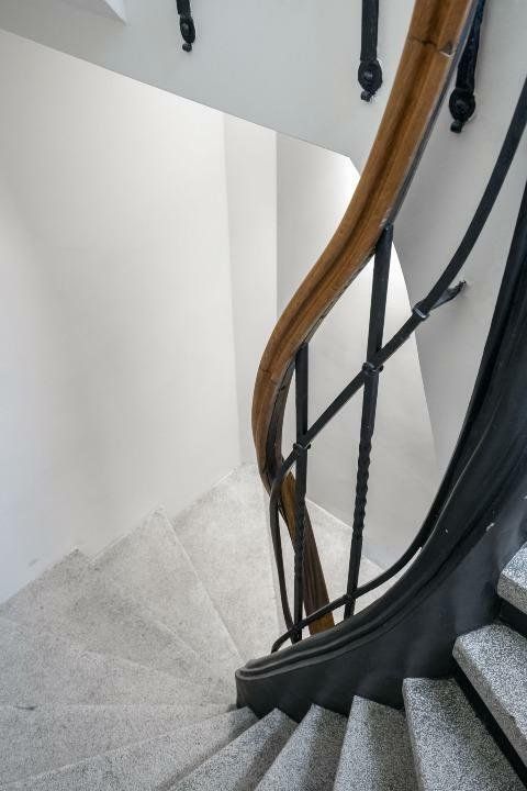 Apartament 5 Camera cu intrare proprie și curte, ideal pentru birou - Poză 15