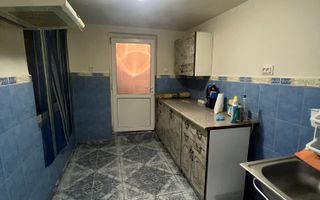 vand casa in Schela,gaz la poarta - Poză 4
