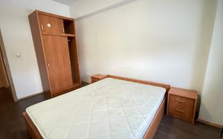 Apartament doua camere,etaj 1,doua locuri de parcare - Poză 10