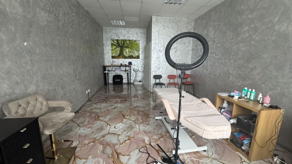 DE VÂNZARE BUSINESS – Salon de Frumusețe Complet Funcțional | 220 mp - Poză 10