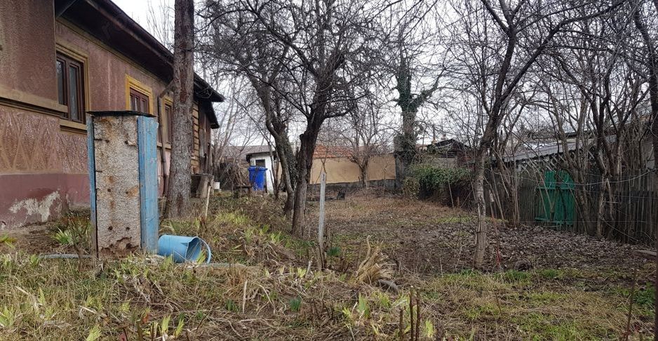 Casă Demolabila-Teren de vanzare - Poză 12