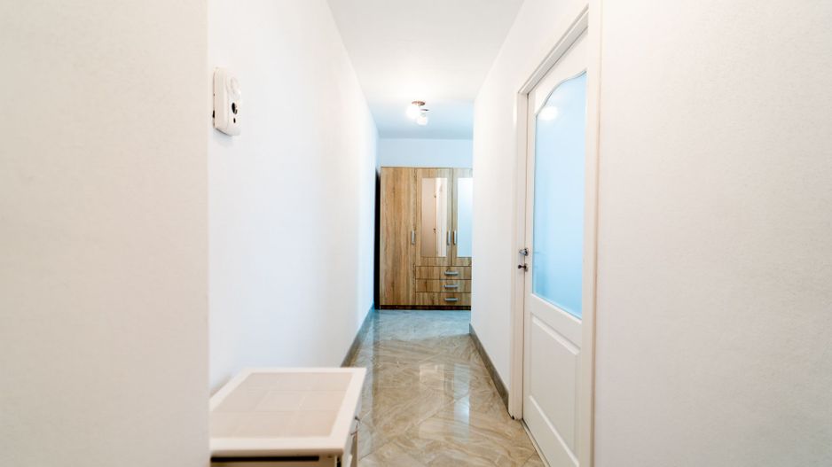 Apartament modern,  cu un dormitor, str Tudor Vladimirescu Arad - Poză 7