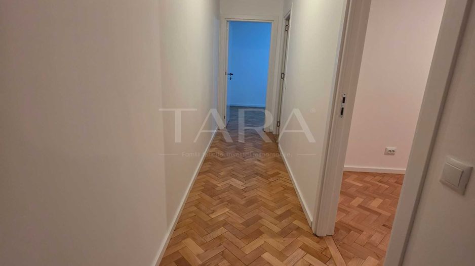 Apartament cu 3 camere, renovat complet, 67 mp,  zona Piața Hermes. - Poză 7