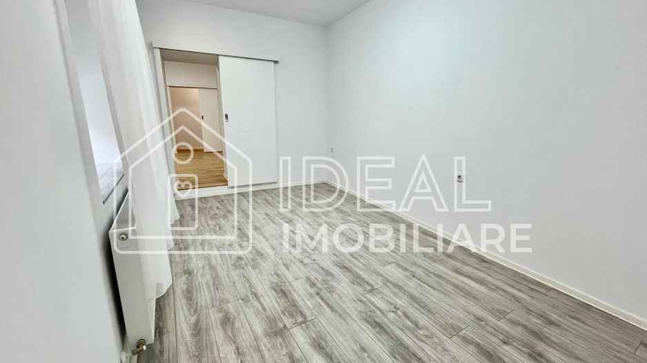 Apartament Ultracentral cu 2 camere complet renovat - de vânzare - Poză 5