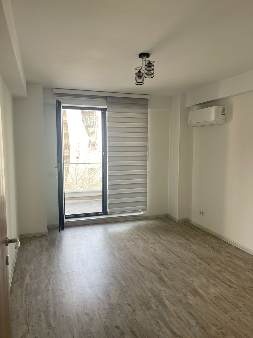 Închiriez apartament 2 camere, Nerva Traian, destinat pentru birouri - Poză 1
