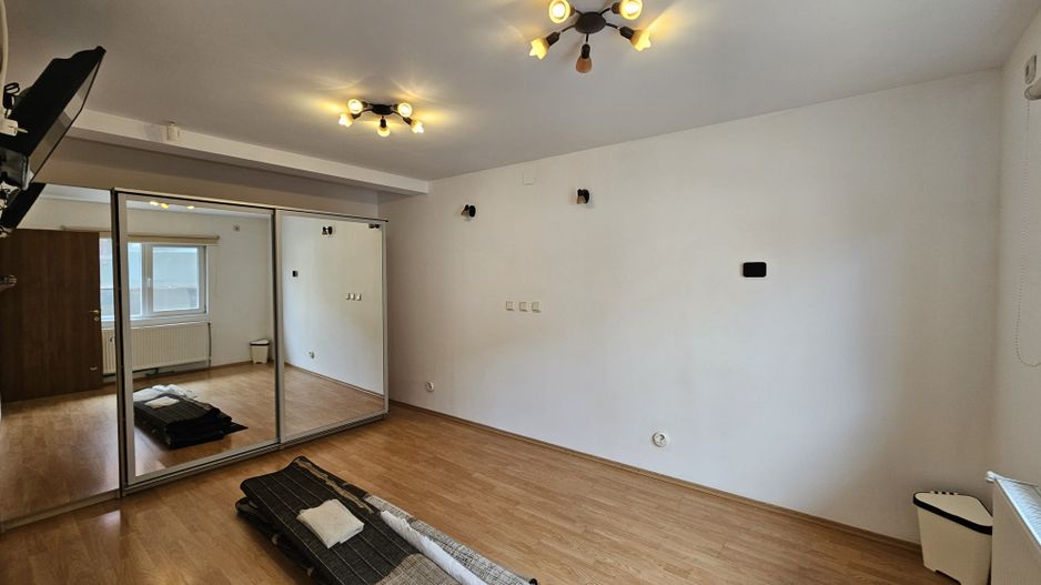 Casa 4 camere - curte 400mp Sector 4 - Luica -Giurgiului -Piata Resita - Poză 10