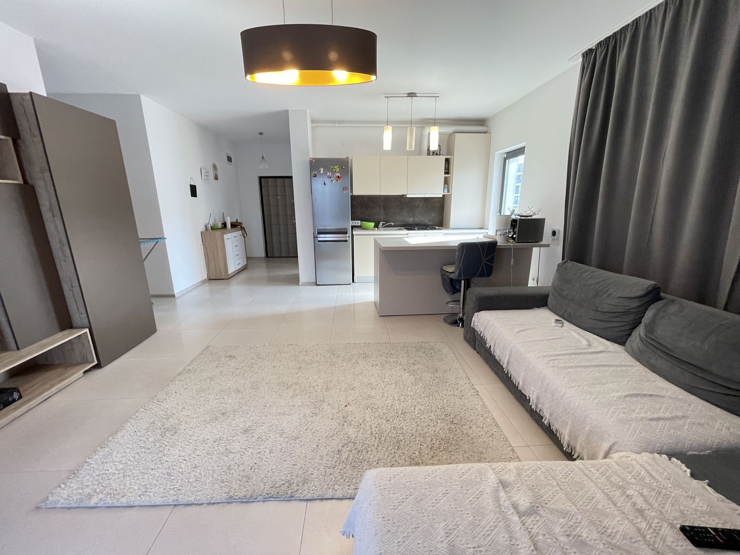 Apartament cu trei camere in Dumbravita - Poză 14