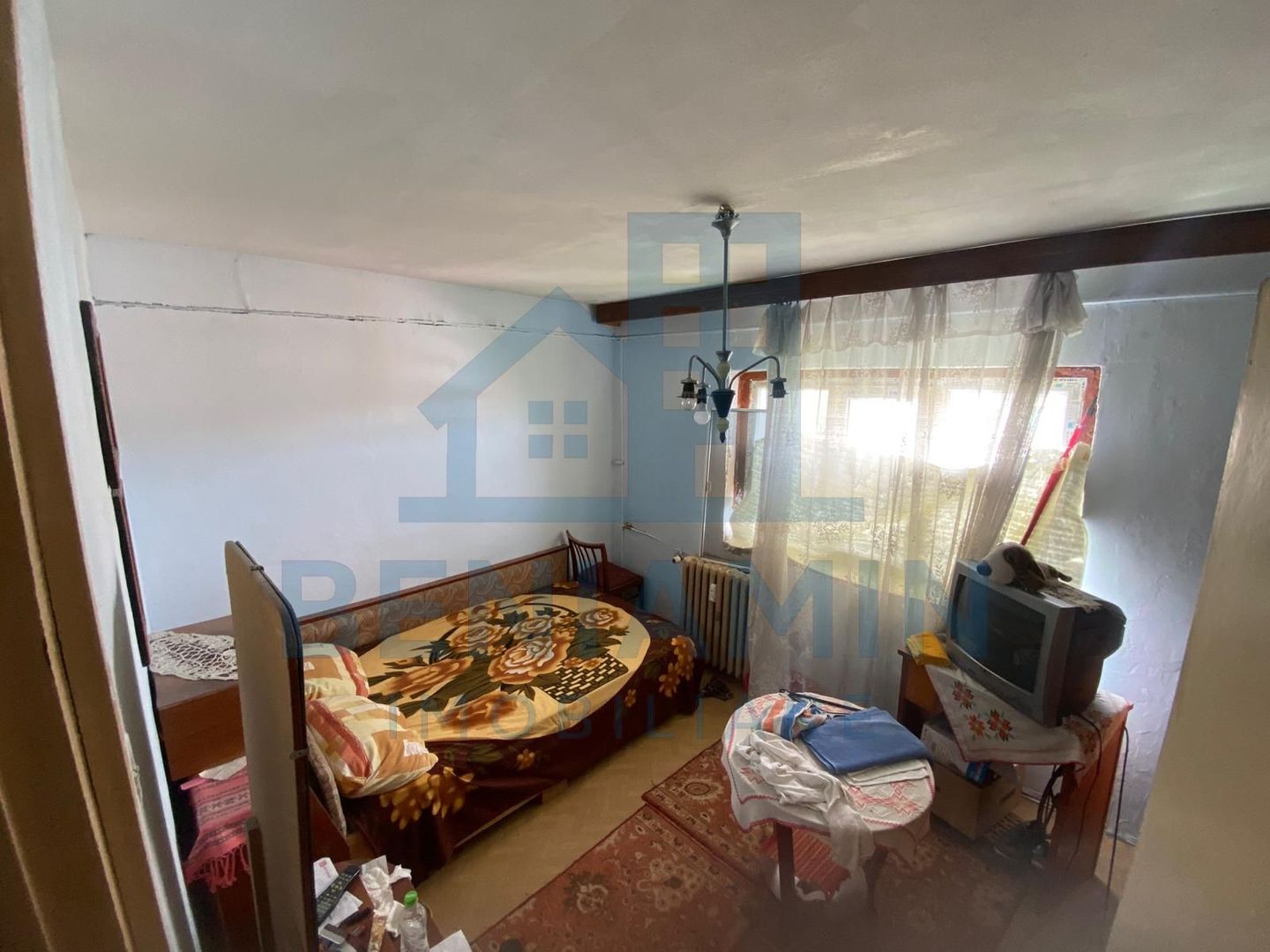 Apartament 2 camere semidecomandat spatios 56mp Rovine MOL - Poză 4