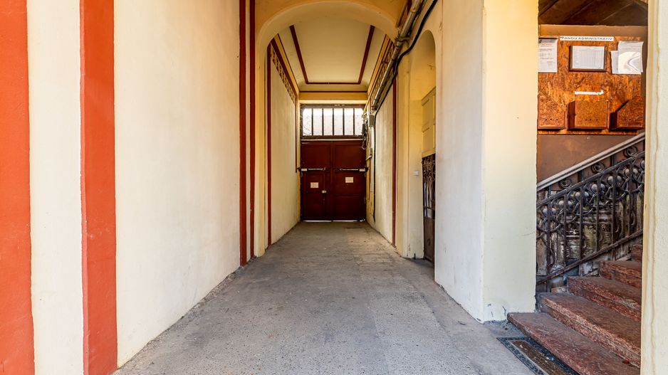 Apartament spațios cu 2 camere, situat pe strada Mețianu - Poză 9