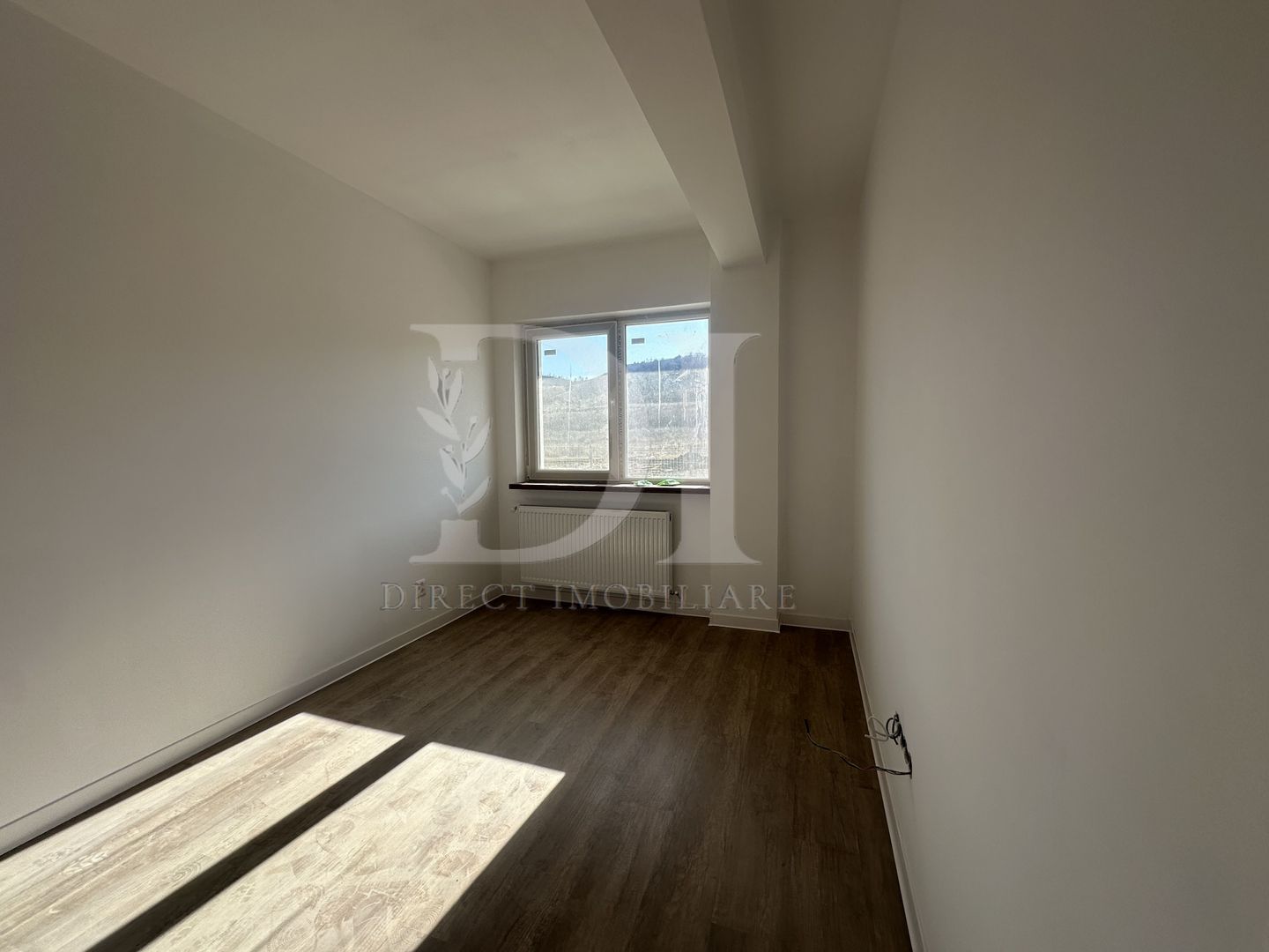 Apartament finisat / bucatarie separata / Zona Terra - Poză 2