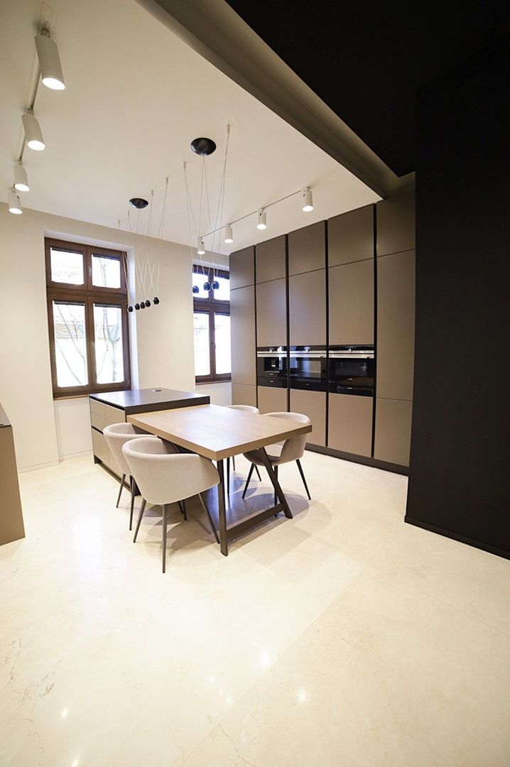 Apartament 3 camere de lux  Centru Istoric, 130mp, 2000Euro - Poză 1