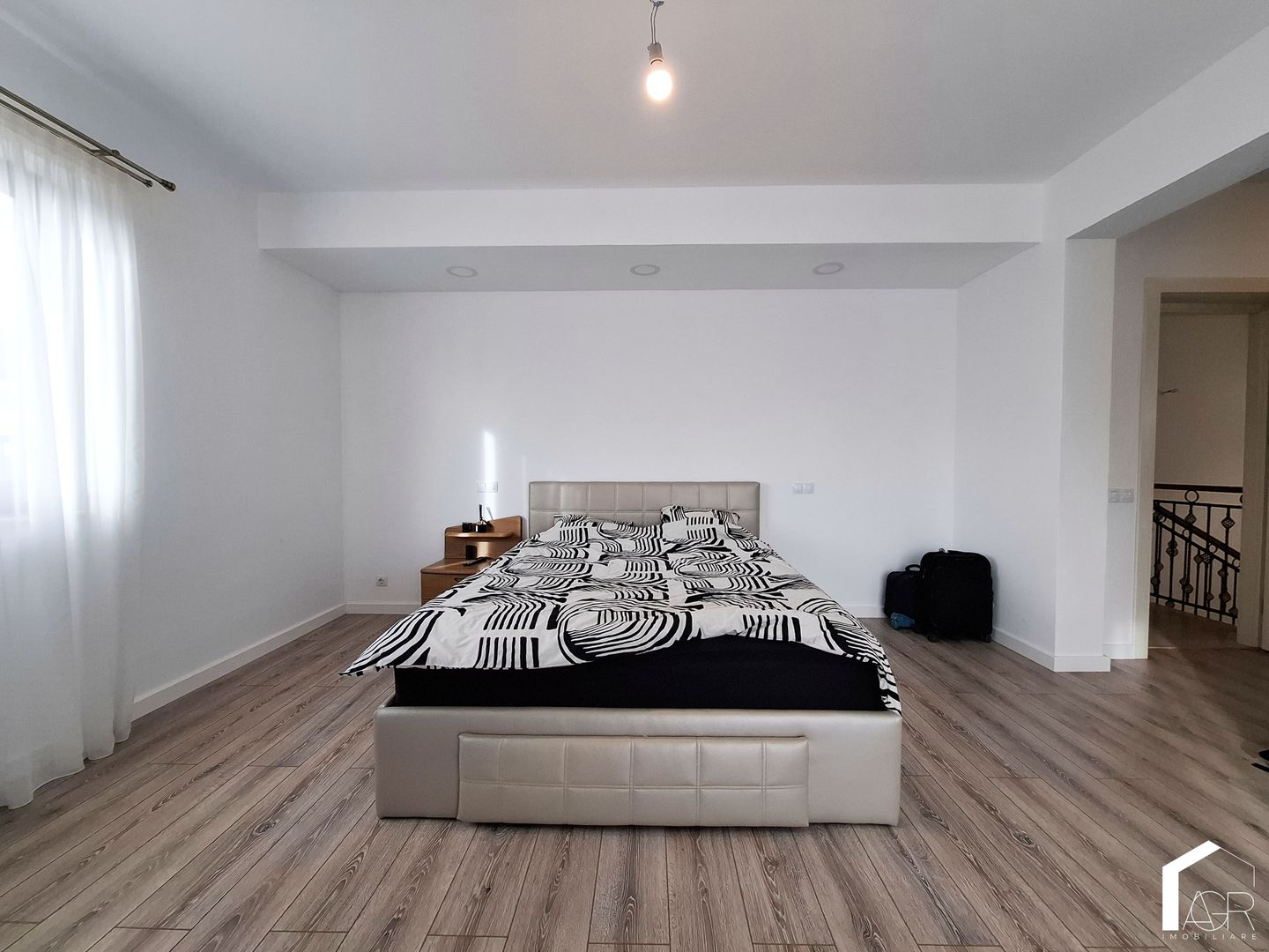 Vila cu 5 camere de vanzare, Paulesti - Poză 12