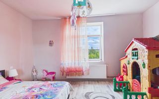 Casă individuală 3 camere,teren de 1500Mp Bătania - Poză 4