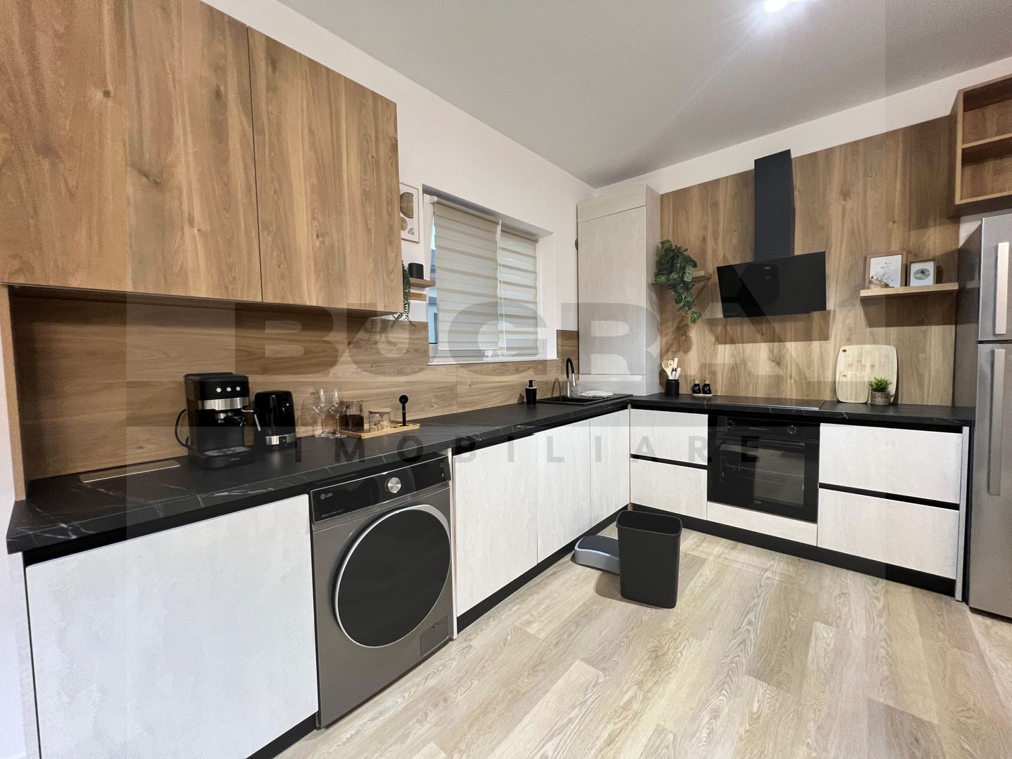 Casa individuala, 100mp utili, 350 curte, zona OMV - Poză 6